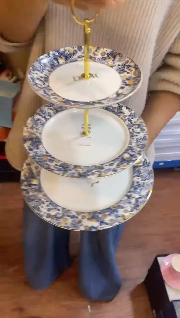 杯鸿辉家品牌瓷器，京东包邮！