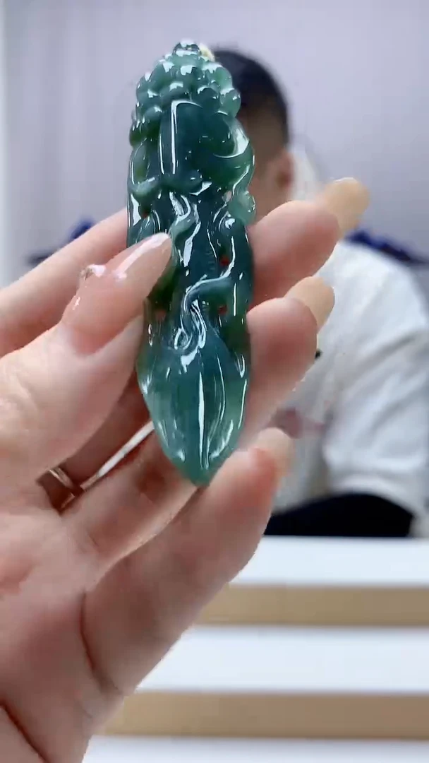 未镶嵌定制翡翠4898DD-毛货挂件69