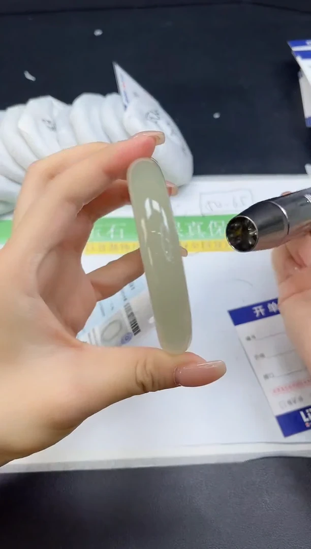 未镶嵌手镯石英质玉053-58