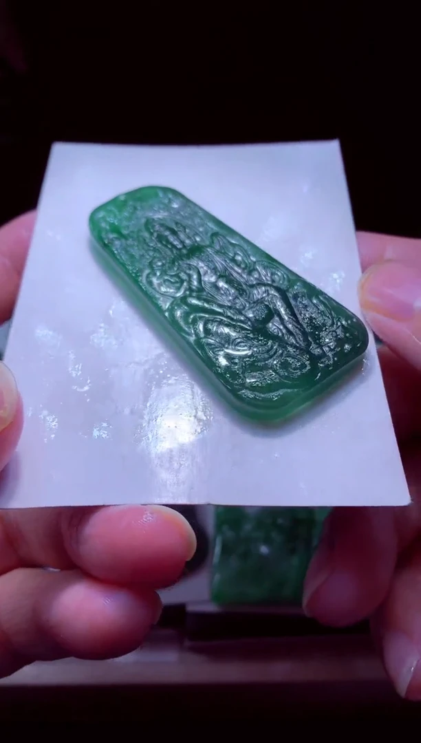 未镶嵌定制翡翠成**林天然缅甸翡翠A货毛货吊坠