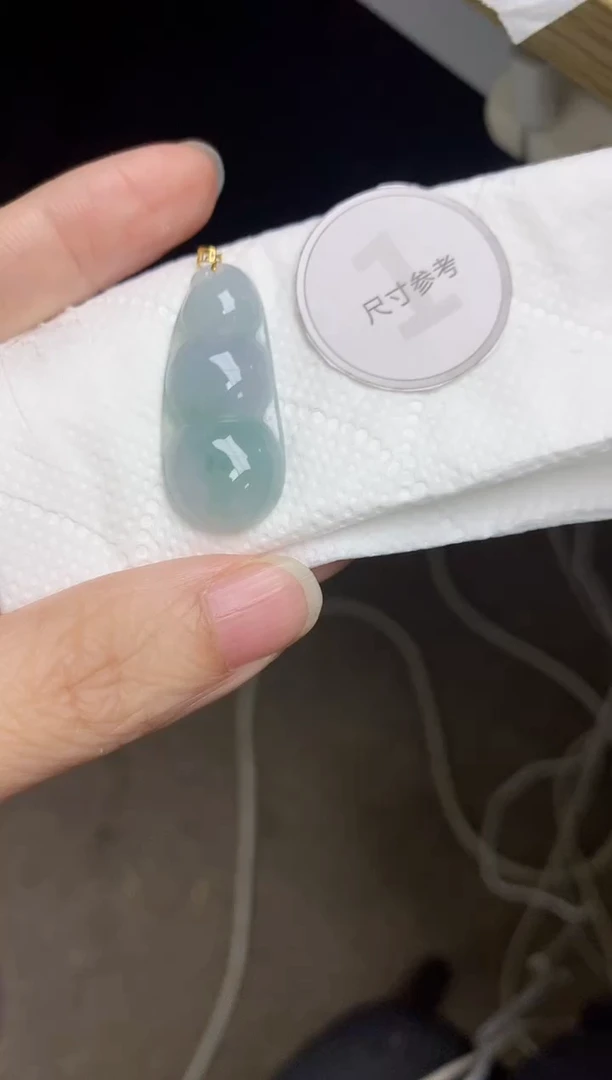 颈饰18K金镶嵌翡翠天然缅甸A货翡翠