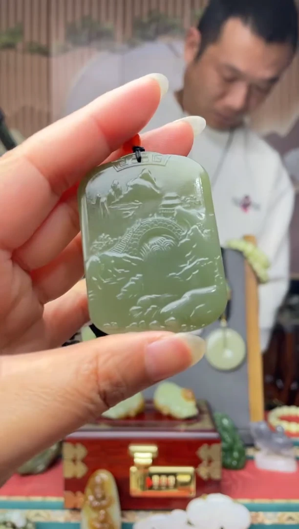 颈饰未镶嵌和田玉拍一发一