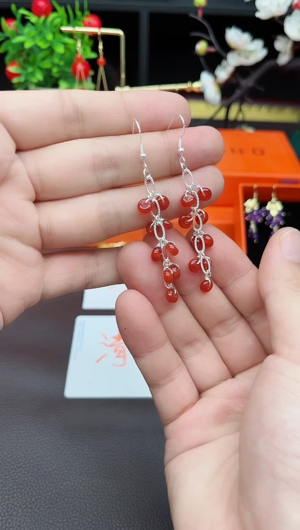 玛瑙/玉髓耳饰银S925镶嵌红流苏