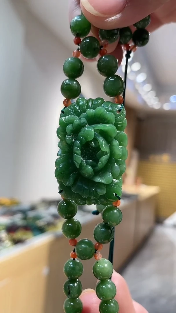 【闪购商品】和田玉颈饰未镶嵌手串