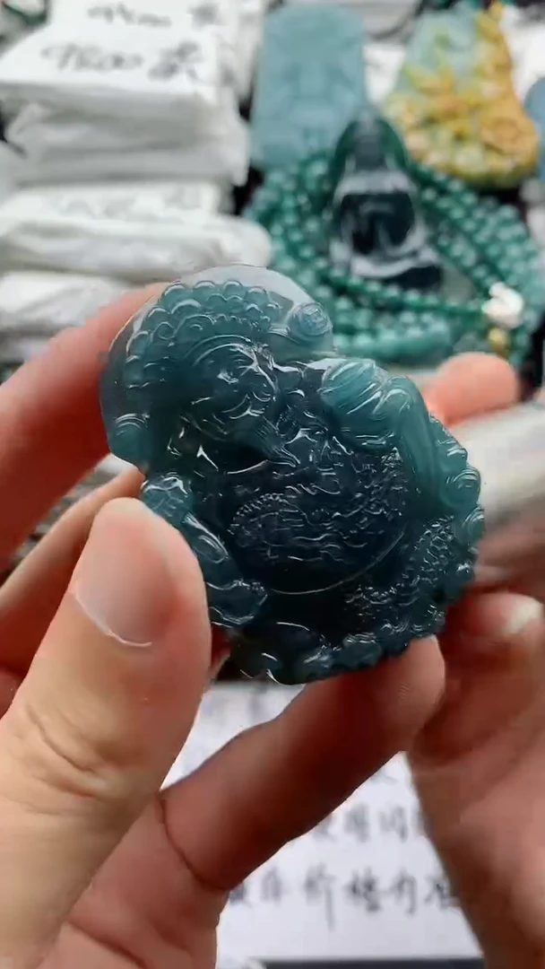 翡翠未镶嵌颈饰88888888