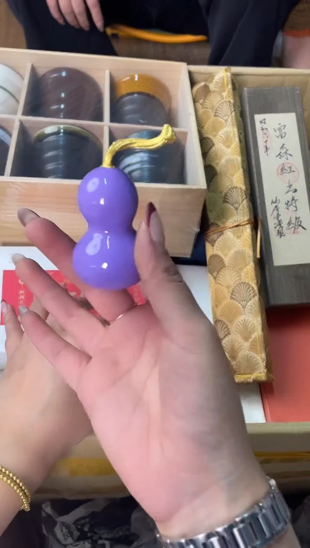 瓷片鸿**通+++0000000000