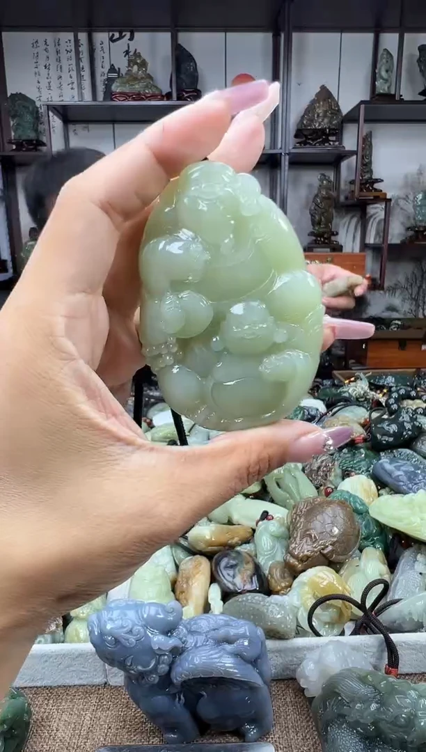 未镶嵌和田玉把件1