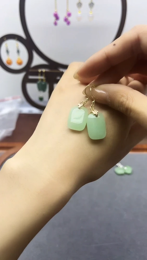 银S925镶嵌和田玉耳饰244000