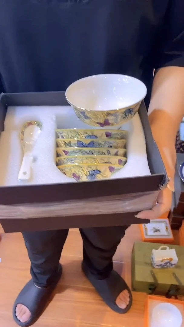 杯鸿辉家品牌瓷器，京东包邮！