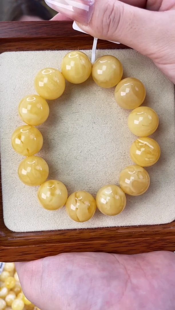 未镶嵌蜜蜡裸石手串