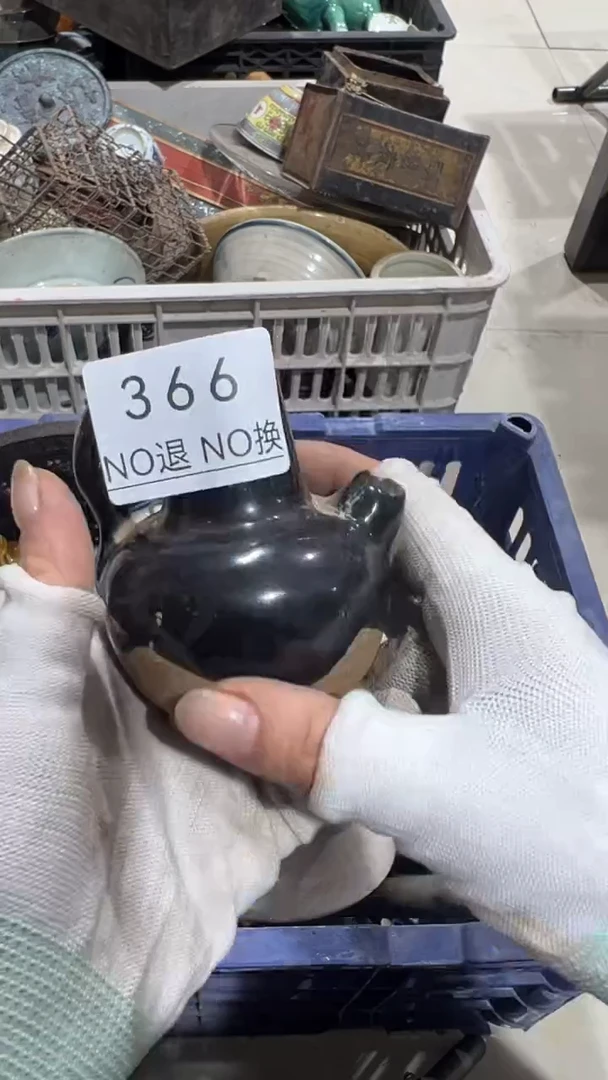 陶瓷王**董工艺品1024366