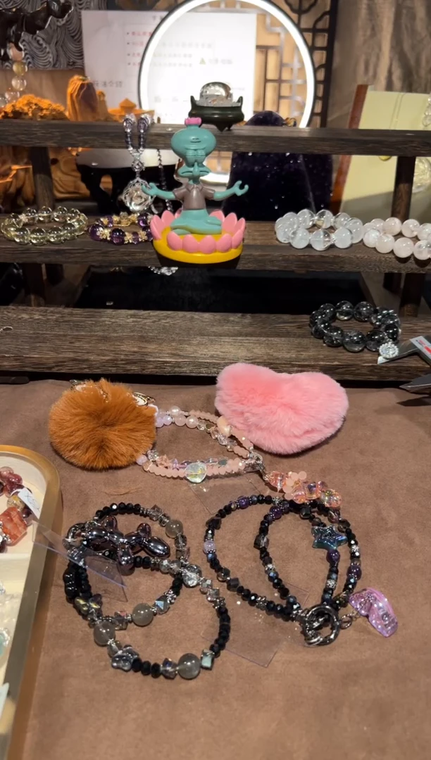 【闪购商品】水晶手链合金灯牌礼