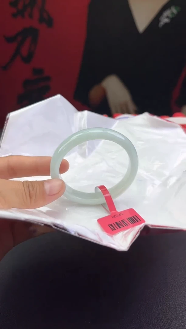 【闪购商品】翡翠手镯未镶嵌2翡翠手镯