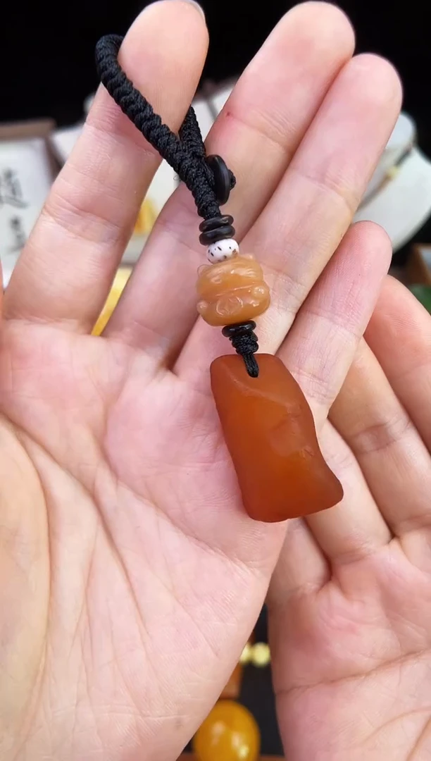 琥珀未镶嵌珠宝奇石柒月