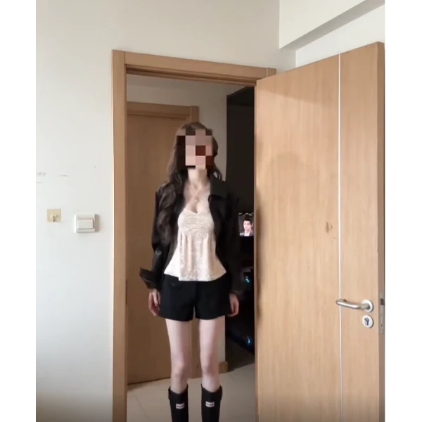 2025秋季新款慵懒设计感外套辣妹气质吊带上衣女搭配显瘦短裤套装