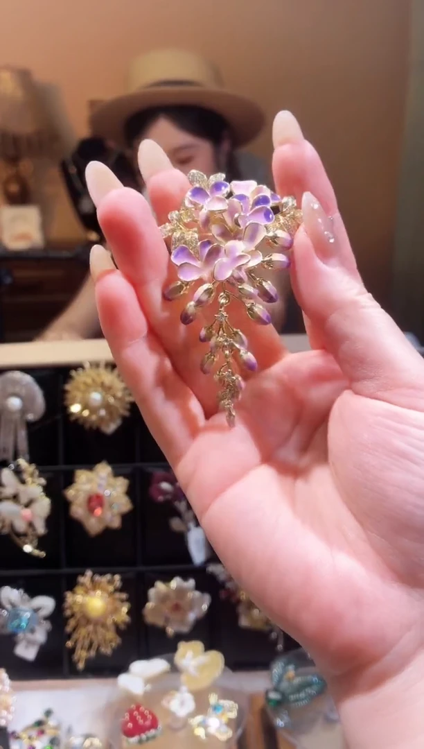 合成立方氧化锆铜合金紫藤花