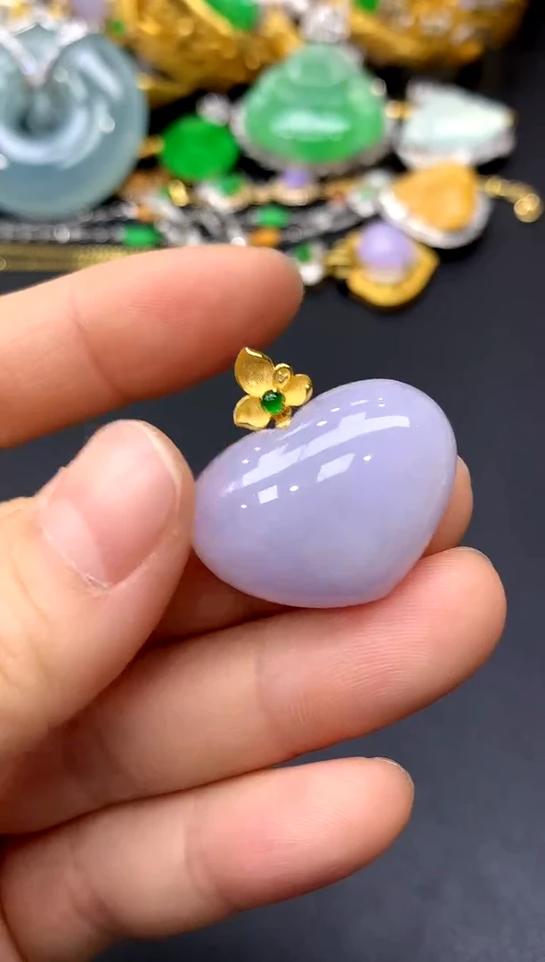 颈饰18K金镶嵌翡翠128-中国好珍宝