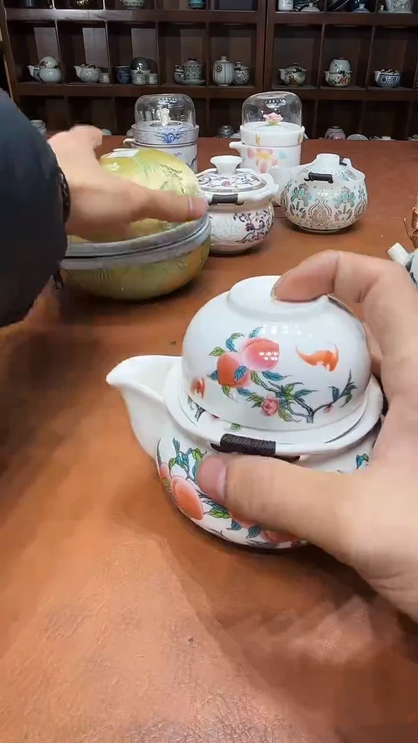 高雅艺术瓷简单清