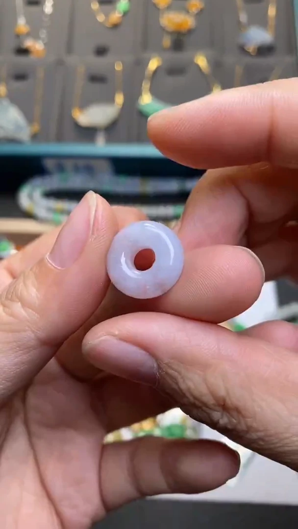 颈饰未镶嵌翡翠净货36946