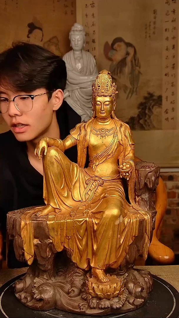 摆件勇**峰精品陶瓷摆件