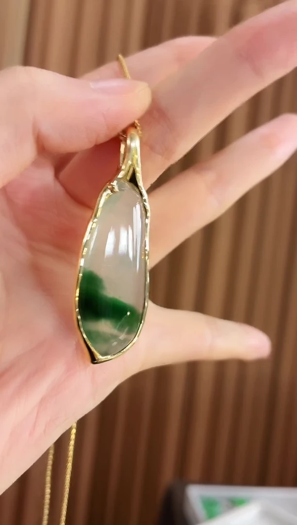 吊坠(不含链)18K金镶嵌翡翠吊坠