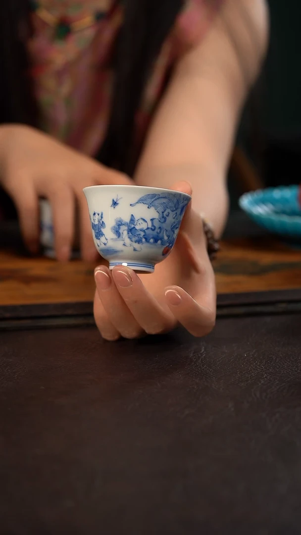聚澜堂五子闹春铃铛杯