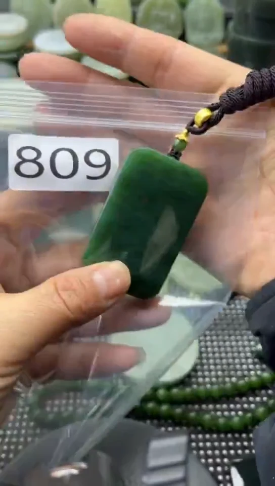 未镶嵌和田玉珠宝半成品牌子