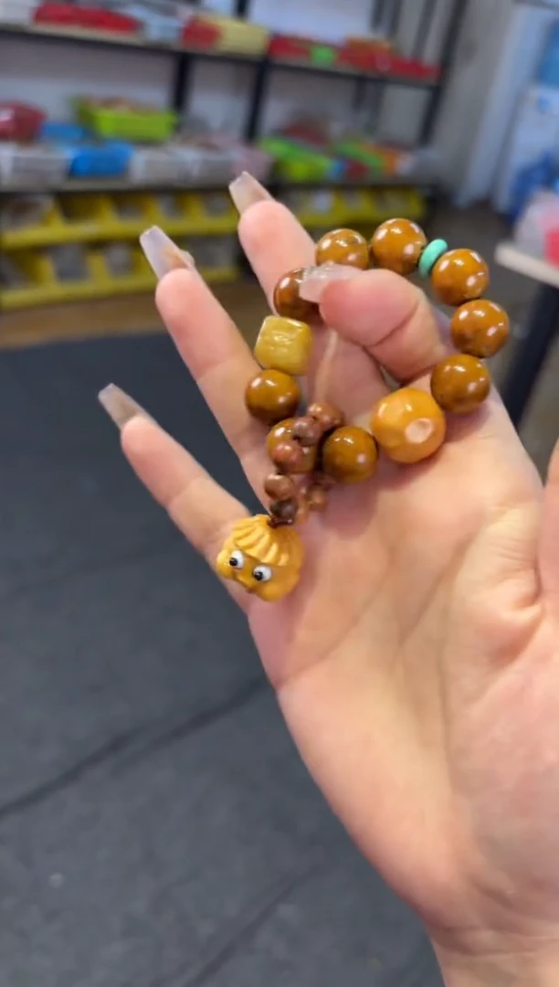 【闪购商品】菩提根/象牙果吊坠   紫金鼠呱呱手捻