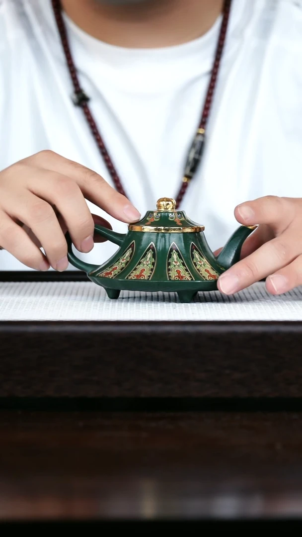 茶壶紫砂绿泥珐琅彩筋纹云炉