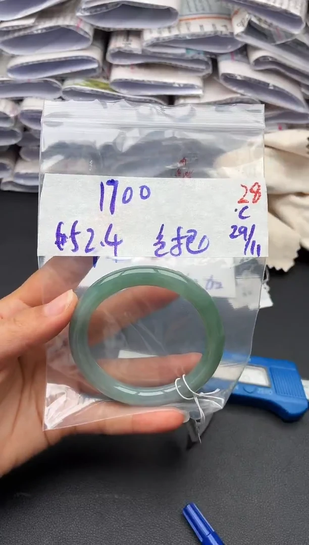 未镶嵌定制翡翠毛货需精细抛光多样性发1件28