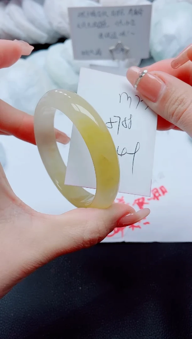 【闪购商品】石英质玉手镯未镶嵌M73-57/58