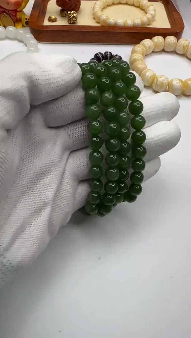 未镶嵌和田玉挂件和田玉