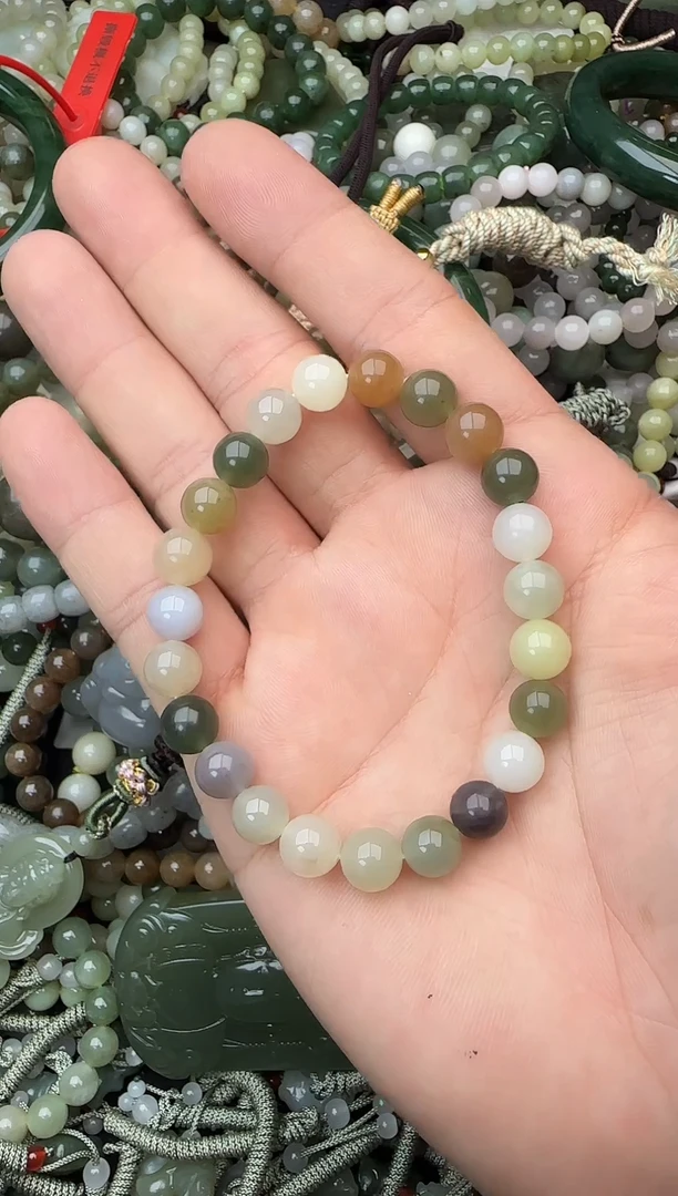 颈饰未镶嵌和田玉拍一发一