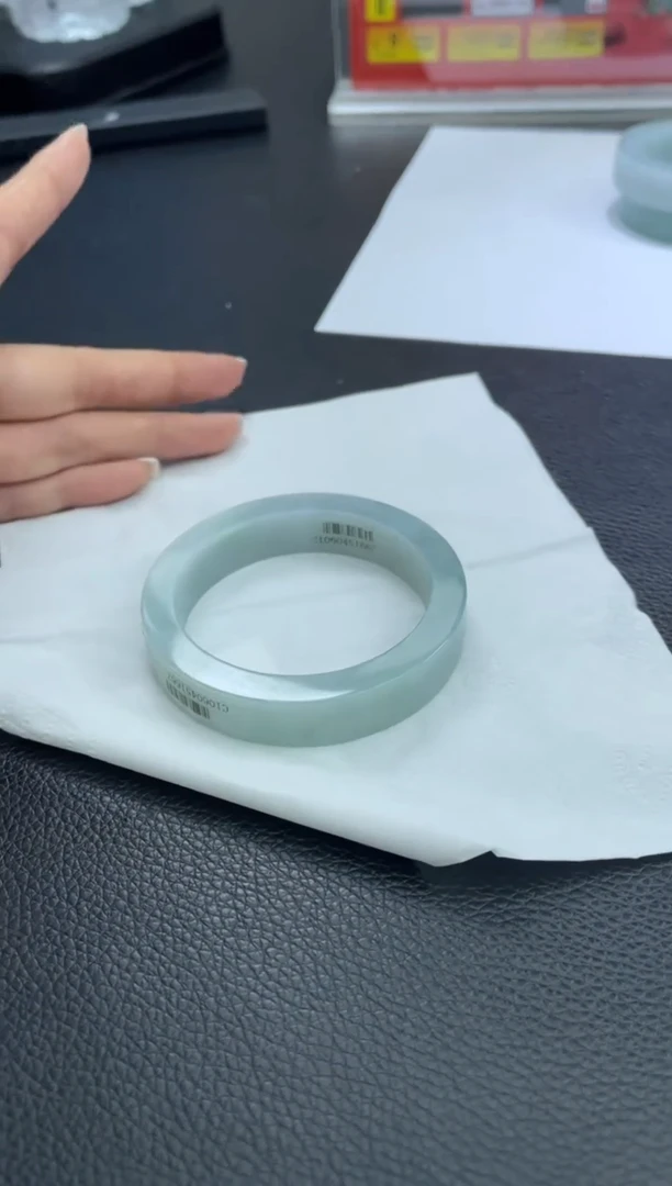 定制翡翠手镯未镶嵌手镯XJ/发一件