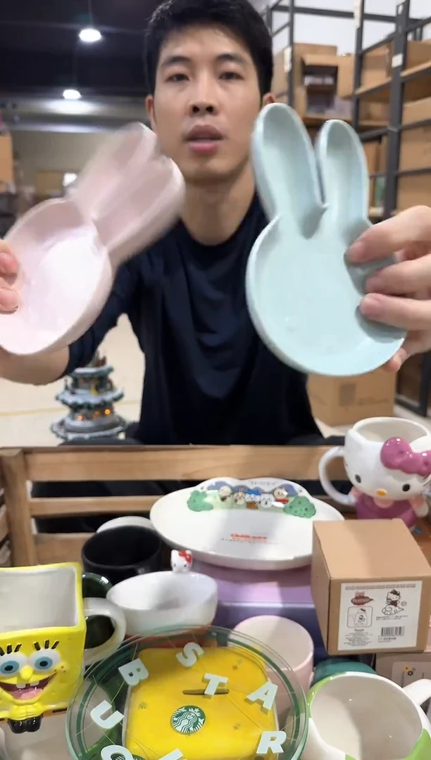其他小号粉色加蓝色米菲兔盘子2件套