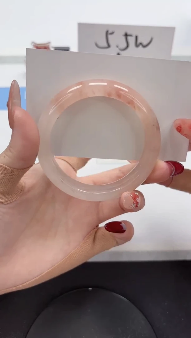 【闪购商品】石英质玉手镯未镶嵌A185-56.1