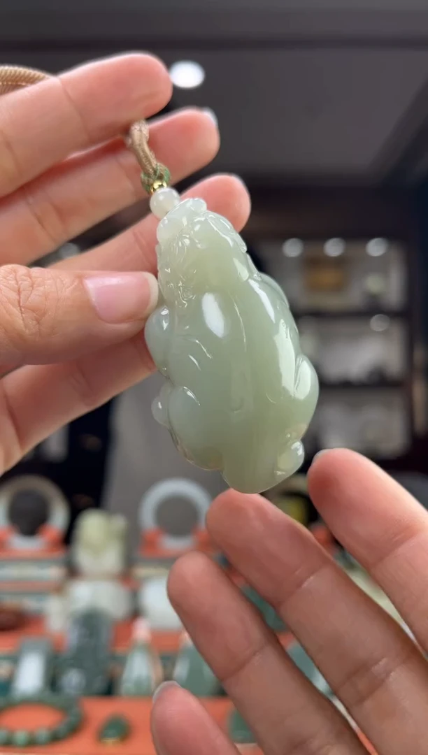 【闪购商品】和田玉颈饰未镶嵌佩佩