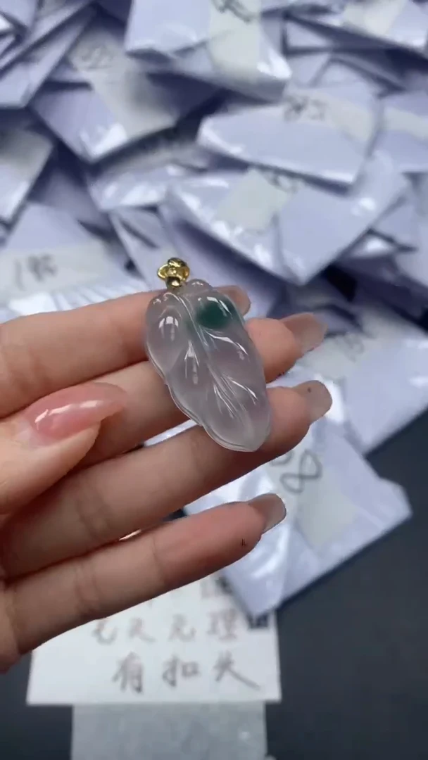 翡翠未镶嵌吊坠(赠链)高端甄选吊坠（一物一图）9