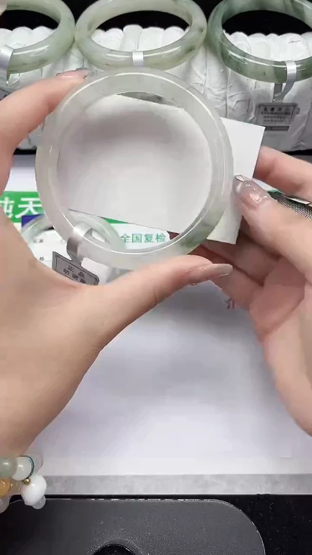 未镶嵌手镯石英质玉7-65/66