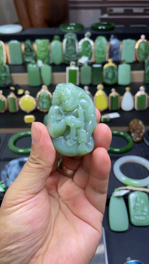 吊坠(不含链)未镶嵌和田玉（碧玉）不动明王