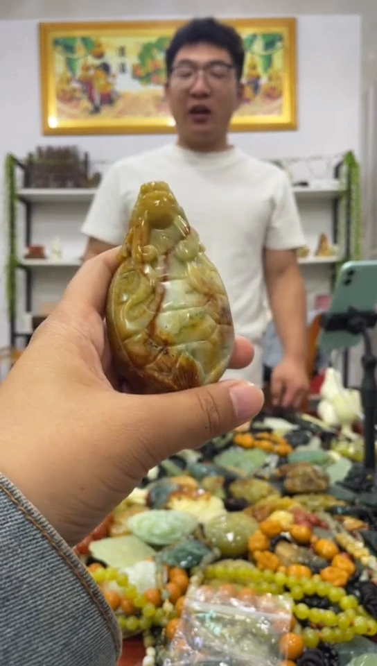 未镶嵌岫玉手把