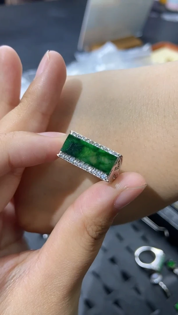 未镶嵌定制翡翠天然翡翠A货16