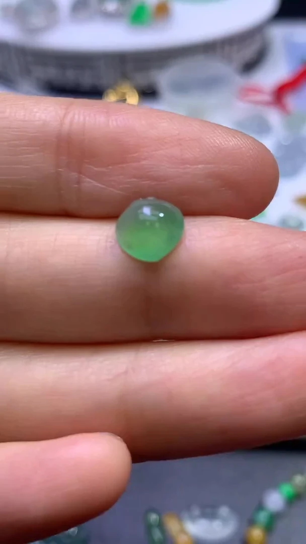 18K金镶嵌定制翡翠 桃子