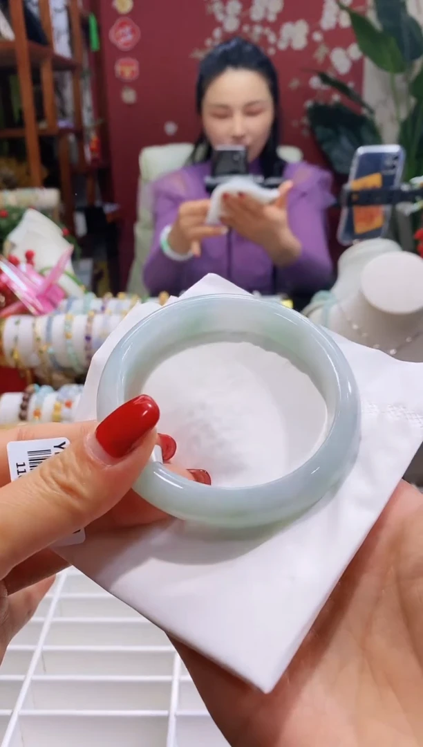 【闪购商品】翡翠手镯未镶嵌36湖水绿5859/12.5*8.3