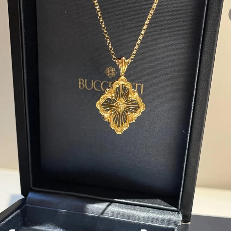 99新 BUCCELLATI/布契拉提 小花6珊 黄金 BUCCELLATI镂空 项链