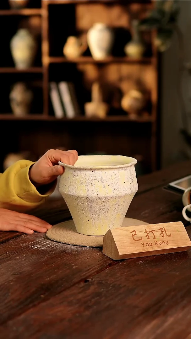 摆件22-108高16口14误差2已打孔