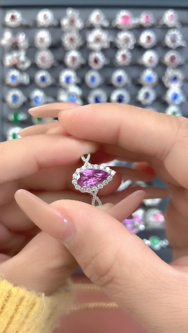 戒指彩色蓝宝石18K金镶嵌-1.55克拉*无烧帕帕拉恰