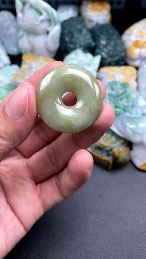 吊坠(不含链)未镶嵌翡翠1