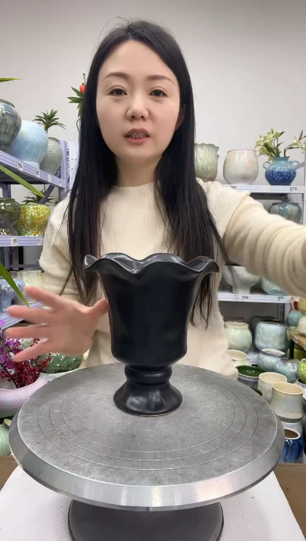 【1.2】花盆链接 高：  17口：12