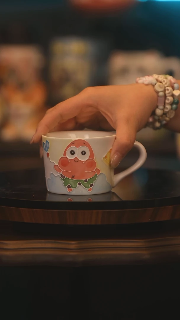 【闪购商品】摆件景德镇釉下彩绘设计师款式陶瓷